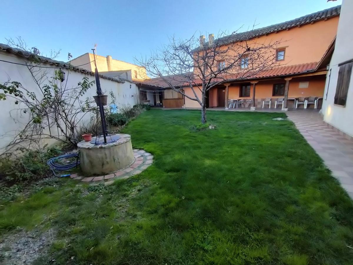 Don Camino Low Cost Villalcázar de Sirga Dış mekan fotoğraf